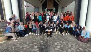 Tingkatkan Kebugaran dan Kekompakan, Pegawai Laksanakan Senam Pagi